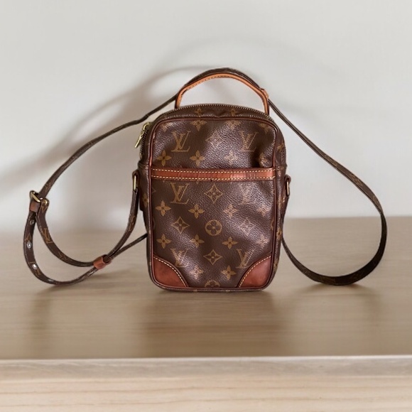 Louis Vuitton Brown Crossbody Bag - Picture 1 of 10